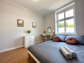MMRent Meadow Room